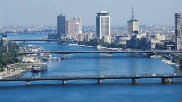 وزير الصحة المصري يؤكد مواصلة علاج جرحى غزة واستيعاب نصف مليون نازح سوداني وزير الصحة المصري يؤكد مواصلة علاج جرحى غزة واستيعاب نصف مليون نازح سوداني