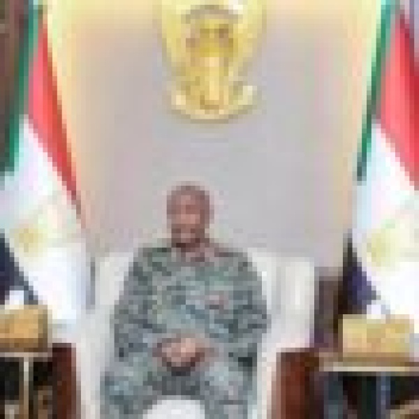 البرهان يتوقع فرض عقوبات على السودان و شخصه خلال أيام