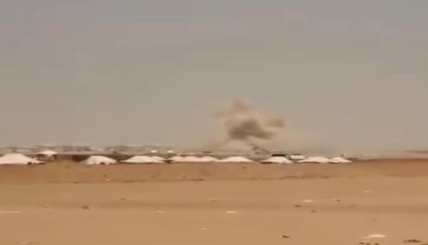 عاجل مقتل 45 جنديا من قوات الطوارئ اليمنية في حصيلة أولية للقصف الحوثي عاجل مقتل 45 جنديا من قوات الطوارئ اليمنية في حصيلة أولية للقصف الحوثي