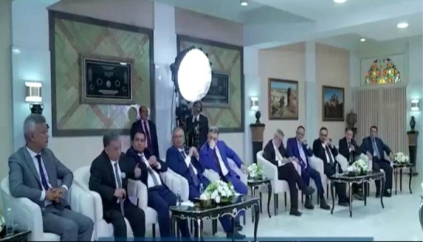 من يعطل توجيهات دولة رئيس الوزراء بعودة وسائل الإعلام الحكومية المهاجرة خارج اليمن