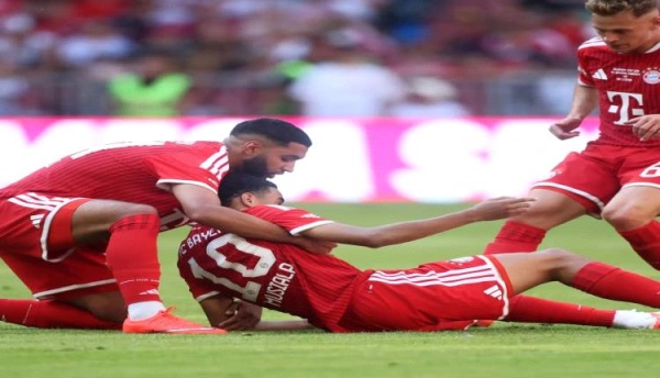كشف طبي جديد يمنح موسيالا فرصة للعودة بعد السقوط المثير