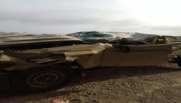 حادث مروع في حساي بالمهرة وفاة سائق طقم عسكري وإصابة 3 آخرين بجروح خطيرة حادث مروع في حساي بالمهرة وفاة سائق طقم عسكري وإصابة 3 آخرين بجروح خطيرة