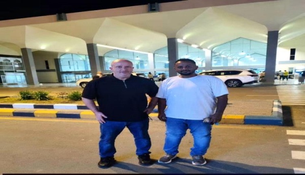 وصول الجزائري ولد علي إلى عدن لقيادة معسكر المنتخب استعداد ا لخليجي 27 وصول الجزائري ولد علي إلى عدن لقيادة معسكر المنتخب استعداد ا لخليجي 27
