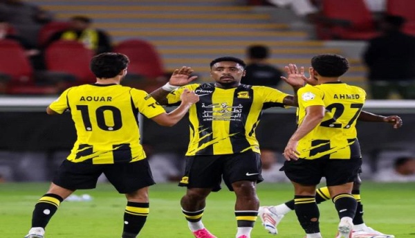بيرجوين ي نقذ الاتحاد من فخ الحزم بهاتريك تاريخي بيرجوين ي نقذ الاتحاد من فخ الحزم بهاتريك تاريخي