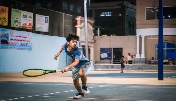 البطولة الرابعة عشر لنادي التنس العدني إكتمال أضلاع المربع الذهبي لفئة الممتاز وإرتفاع نسق المنافسة في فئتي الناشئين والشباب