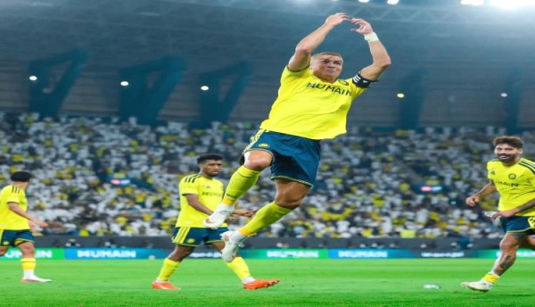 رونالدو ي نقذ النصر من فخ التعاون ويتربع على قمة دوري روشن