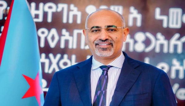 عاجل الرئيس الز بيدي يدلي بتصريح هام في ذكرى تأسيس الجيش الجنوبي