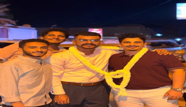 مبارك الخطوبة يا باش مهندس احمد العبادي مبارك الخطوبة يا باش مهندس احمد العبادي
