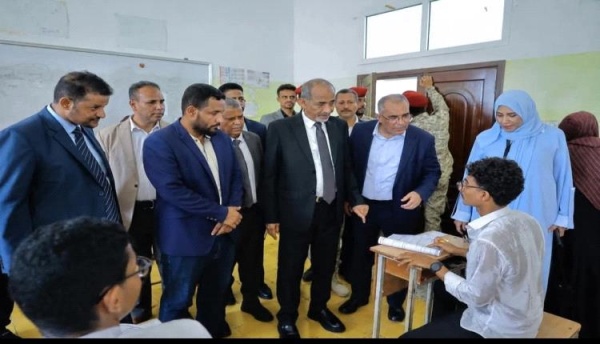 بين العرق والأحلام ماذا يحتاج طالب الثانوية زيارة رسمية أم اهتمام حقيقي