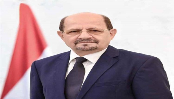 رئيس الوزراء يكشف خطة لإنشاء محطة غازية عملاقة بالشراكة مع القطاع الخاص رئيس الوزراء يكشف خطة لإنشاء محطة غازية عملاقة بالشراكة مع القطاع الخاص