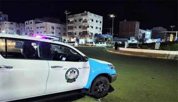 شرطة الشيخ عثمان تحقق في وفاة امرأة ع ثر عليها جثة داخل فندق وبجوارها مسدس