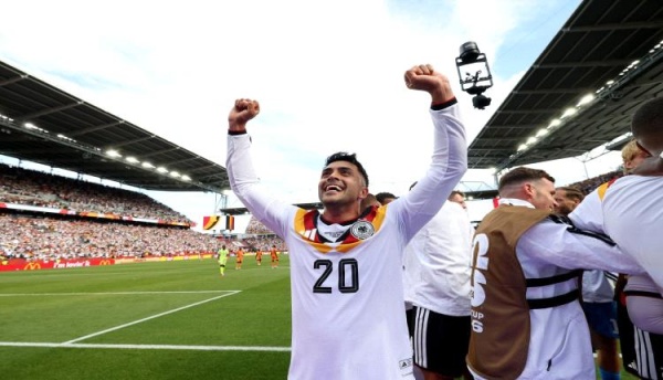 أونداف يقود ألمانيا لفوز درامي على ساحل العاج وللتأهل إلى الدور 32 لمونديال 2026م أونداف يقود ألمانيا لفوز درامي على ساحل العاج وللتأهل إلى الدور 32 لمونديال 2026م
