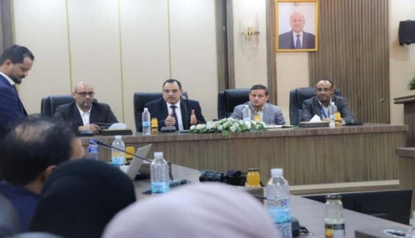 الوزير السقطري يفتتح الاجتماع التنسيقي لكتلة الأمن الغذائي والزراعة في عدن الوزير السقطري يفتتح الاجتماع التنسيقي لكتلة الأمن الغذائي والزراعة في عدن