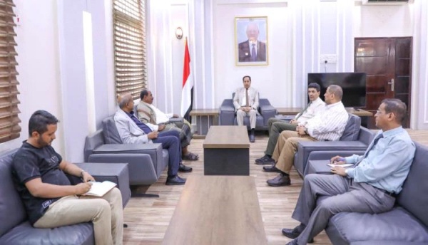وزير الشباب والرياضة يبحث مع وكيل شبوة دعم الأنشطة الشبابية وتطوير البنية الرياضية وزير الشباب والرياضة يبحث مع وكيل شبوة دعم الأنشطة الشبابية وتطوير البنية الرياضية