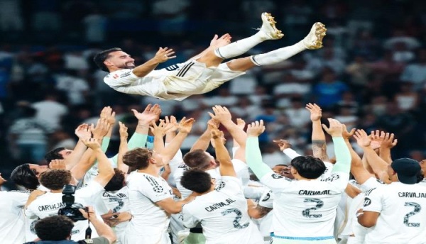 عملية تطهير واسعة ريال مدريد يعرض 4 لاعبين للبيع