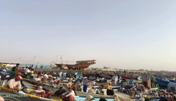 الشحر تنتفض سلميا مطلب واحد العدل في موسم الحوي الشحر تنتفض سلميا مطلب واحد العدل في موسم الحوي