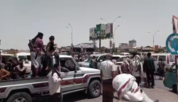 إن خرج الظلم من النافذة دخلت الأعراف من الباب إن خرج الظلم من النافذة دخلت الأعراف من الباب