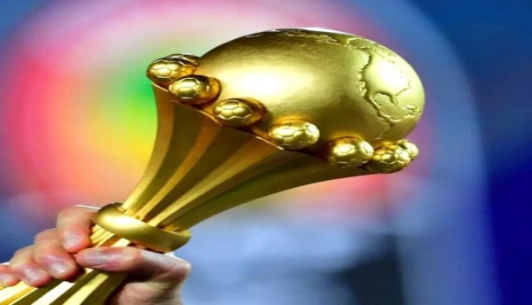 مصر تدرس استضافة أمم أفريقيا وتحلم بتنظيم المونديال مصر تدرس استضافة أمم أفريقيا وتحلم بتنظيم المونديال