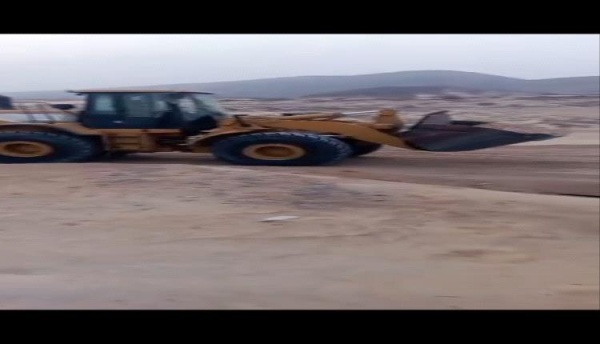 استجابة لمناشدة الأهالي مشروع بلحاف الغازي ينهي معاناة سكان الحامية استجابة لمناشدة الأهالي مشروع بلحاف الغازي ينهي معاناة سكان الحامية