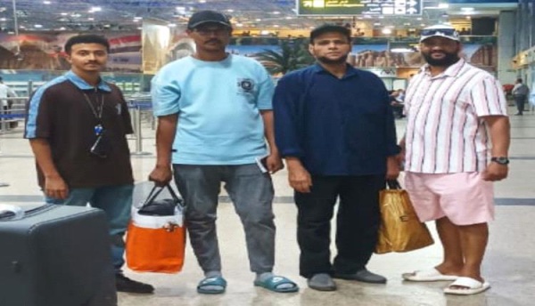 تكاليف علاجها أكثر من مليون جنيه مصري معلمة تعود محمولة محمولة على أكتاف الدعوات والدموع تكاليف علاجها أكثر من مليون جنيه مصري معلمة تعود محمولة محمولة على أكتاف الدعوات والدموع