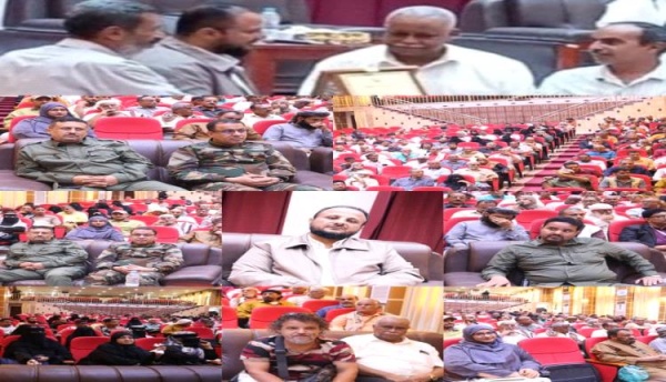 اليزيدي يدشن مرحلة جديدة لإعادة بناء العمل المجتمعي شراكة تتجاوز التحديات وتصنع فارقا في خدمة المواطنين اليزيدي يدشن مرحلة جديدة لإعادة بناء العمل المجتمعي شراكة تتجاوز التحديات وتصنع فارقا في خدمة المواطنين
