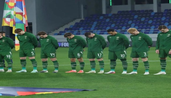 لاعبو أيرلندا يصفعون الكيان الصهيوني مجدد ا ويردون على تصرفهم المستفز