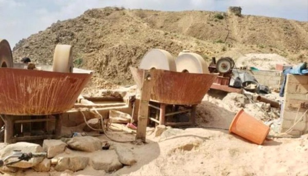 تنقيب الذهب في اليمن الفقر يحو ل المناجم إلى مقابر جماعية تنقيب الذهب في اليمن الفقر يحو ل المناجم إلى مقابر جماعية