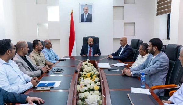 شعور بالإحباط بسبب عدم استجابة عدن نت لمطالب تحسين الخدمة وتقوية الإنترنت شعور بالإحباط بسبب عدم استجابة عدن نت لمطالب تحسين الخدمة وتقوية الإنترنت
