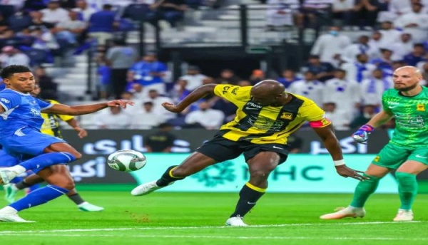 الكلاسيكو يفي بالوعود الهلال يلحق بالاتحاد الخسارة الأولى في دوري روشن الكلاسيكو يفي بالوعود الهلال يلحق بالاتحاد الخسارة الأولى في دوري روشن