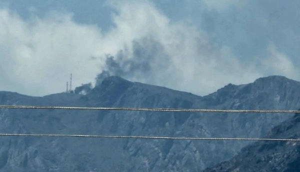 غارات جوية تستهدف مخزن أسلحة للحوثيين قرب جبهة الحلحل في أبين غارات جوية تستهدف مخزن أسلحة للحوثيين قرب جبهة الحلحل في أبين
