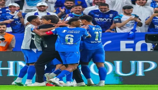 الهلال يثأر من السد ويقترب من القمة في نخبة آسيا الهلال يثأر من السد ويقترب من القمة في نخبة آسيا