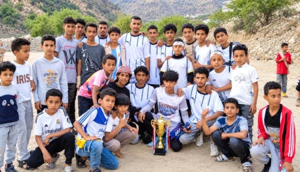 السلام بطلا لكأس 14 أكتوبر في سرار يافع على حساب الحرية السلام بطلا لكأس 14 أكتوبر في سرار يافع على حساب الحرية