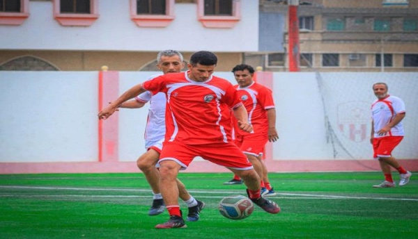 منتخب قدامى اللاعبين يواصل معسكره الداخلي في المكلا استعدادا لبطولة الخليج منتخب قدامى اللاعبين يواصل معسكره الداخلي في المكلا استعدادا لبطولة الخليج