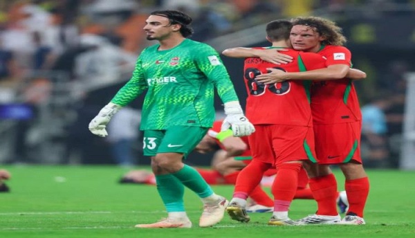 بأول أهداف بيزيرا شباب الأهلي ينتزع قمة آسيا قبل موقعة الهلال