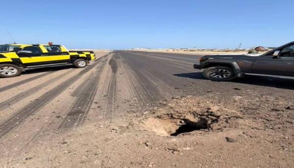 وزارة النقل تنشر تفاصيل وصور استهداف مليشيا الحوثي لمطار عدن الدولي