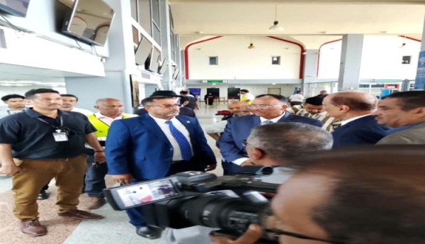 رئيس مصلحة الجمارك يدش ن رسميا العمل في مبنى جمرك مطار عدن الدولي