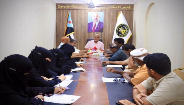انتقالي حضرموت يطالب بوقف الزج بأبنائها في جبهات مأرب والجوف وحشدهم لحماية المحافظة انتقالي حضرموت يطالب بوقف الزج بأبنائها في جبهات مأرب والجوف وحشدهم لحماية المحافظة