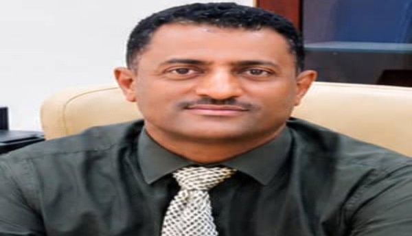 د أديب لصور تطوير قسم التاريخ إلى التاريخ والعلاقات الدولية نقلة أكاديمية في كلية الآداب جامعة عدن