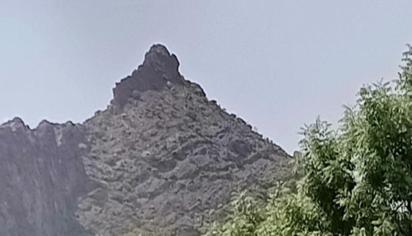 القوات الجنوبية تسيطر على جبل ن مان ودار الكافر بين لحج وتعز القوات الجنوبية تسيطر على جبل ن مان ودار الكافر بين لحج وتعز