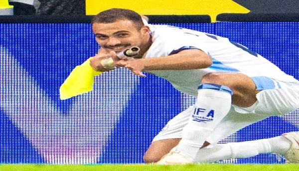 طرد لاعب الكيان الصهيوني بسبب احتفال إطلاق النار