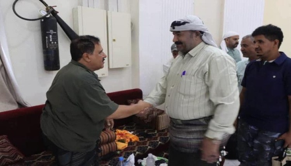 وكيل وزارة الداخلية اللواء قايد عاطف يحضر مجلس عزاء العميد أبوبكر جبر بوفاة والده وكيل وزارة الداخلية اللواء قايد عاطف يحضر مجلس عزاء العميد أبوبكر جبر بوفاة والده