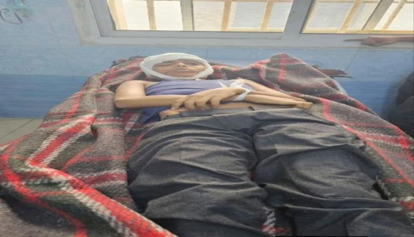 مقتل طفل وإصابة مواطنة بقصف حوثي على حي سكني شرقي تعز