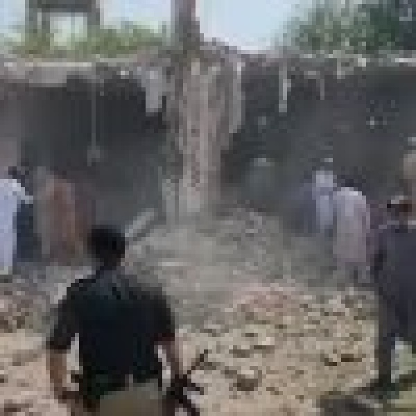 ارتفاع حصيلة الهجوم الإرهابي على مجمع تابع للشرطة الباكستانية أثناء صلاة الجمعة إلى 31 قتيل ا