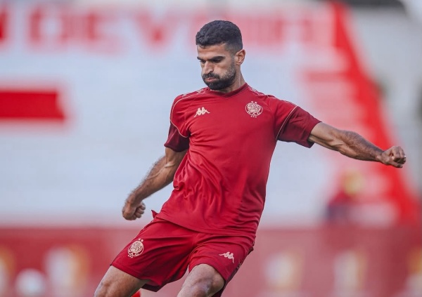 الوداد الرياضي نزار الرشدان يعود إلى التدريبات بعد إصابته مع منتخب الأردن