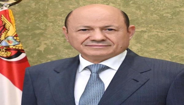 عاجل الحوثيون يسيطرون على منزل رشاد العليمي في مسقط رأسه بتعز عاجل الحوثيون يسيطرون على منزل رشاد العليمي في مسقط رأسه بتعز