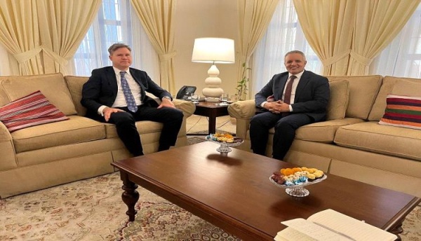 وزير الشؤون الاجتماعية يبحث مع القائم بأعمال السفير الامريكي دعم الخطة الوطنية لحماية الطفل وزير الشؤون الاجتماعية يبحث مع القائم بأعمال السفير الامريكي دعم الخطة الوطنية لحماية الطفل