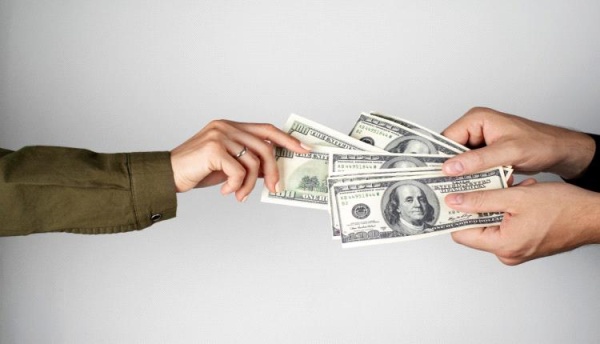 تفسير حلم الاقتراض في المنام لابن سيرين تفسير حلم الاقتراض في المنام لابن سيرين