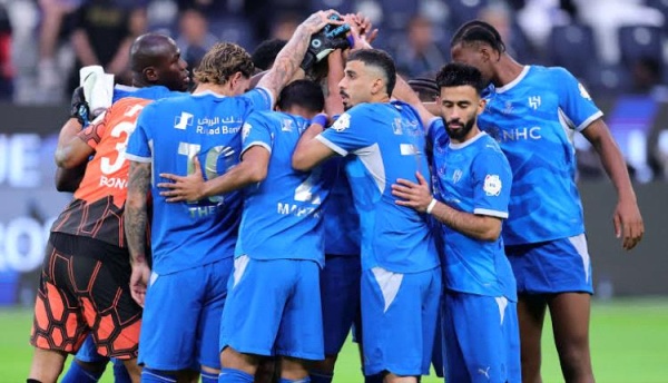 في أولى ليالي مارتينيلي الهلال يحسم ديربي الشباب ويبتعد بصدارة روشن