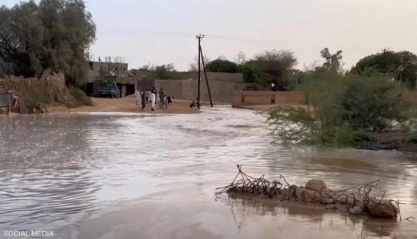 ليلة عصيبة في ليبيا السيول تجتاح الطرق وتحاصر السكان