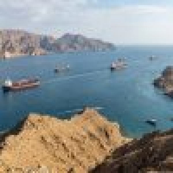 الولايات المتحدة الأمريكية ترفض خطة إيران لفتح مضيق هرمز واستئناف المفاوضات